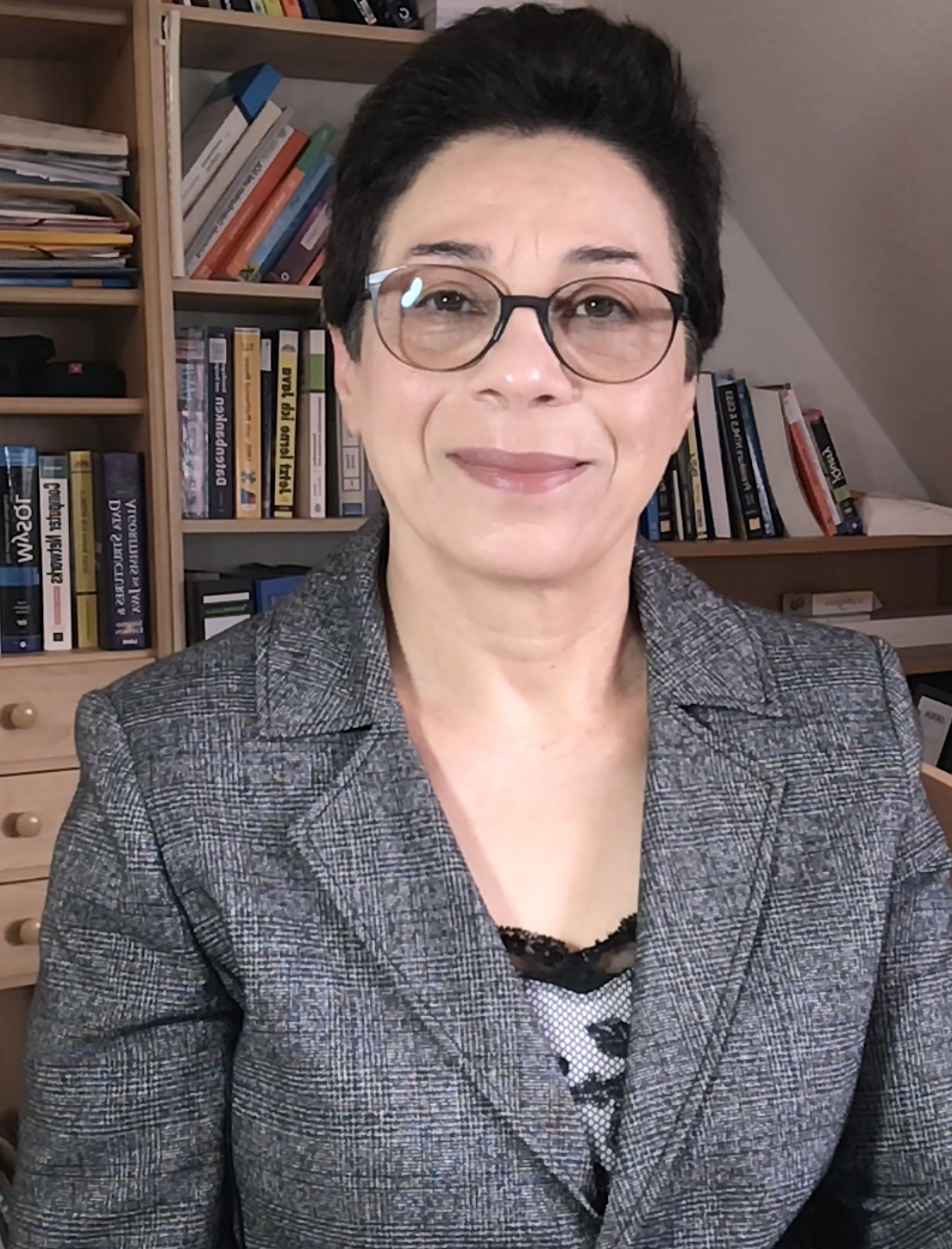Sima Darabi Lecturer in E-Commerce